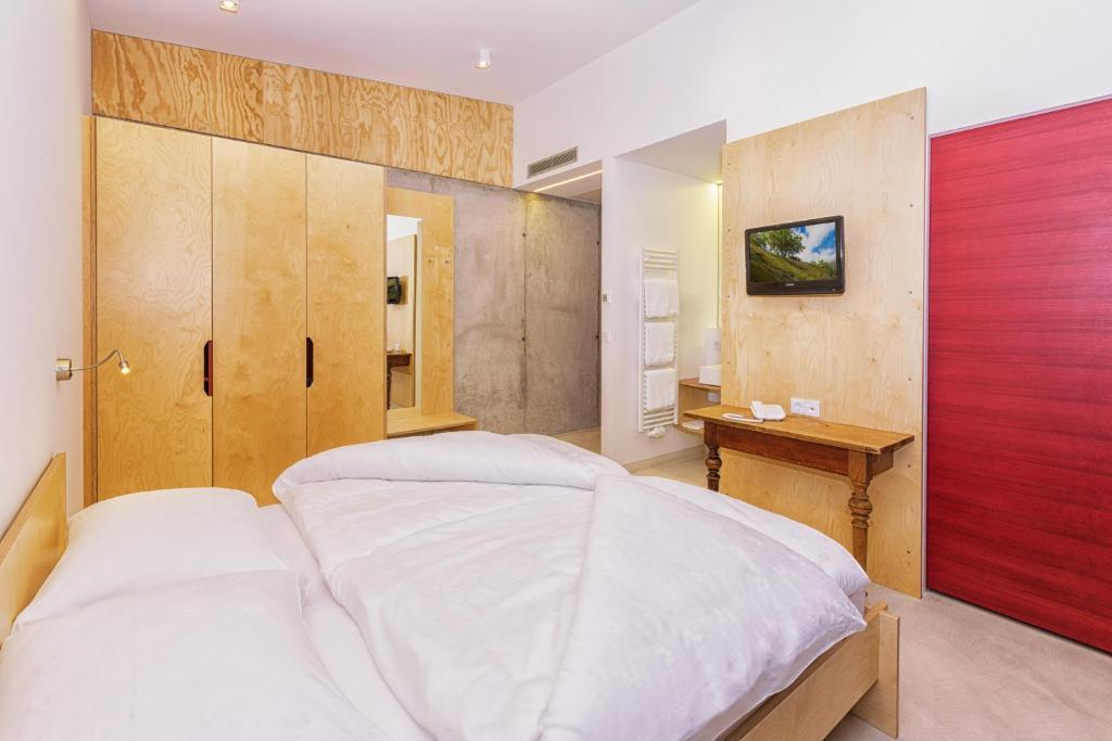 Kleinkunsthotel Naturns Room photo